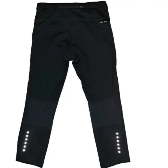 Women's szXS  Nike Capri workout pants. NWOT - Picture 2 of 3